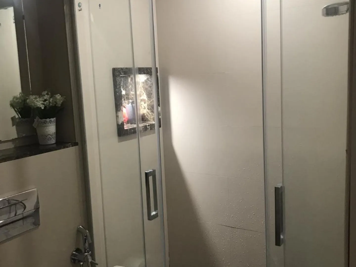 Privatunterkunft Malaga Habitacion En Apartamento Carlos Haya Spanien