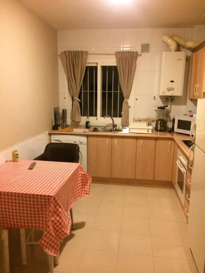 Malaga Habitacion En Apartamento Carlos Haya Spain