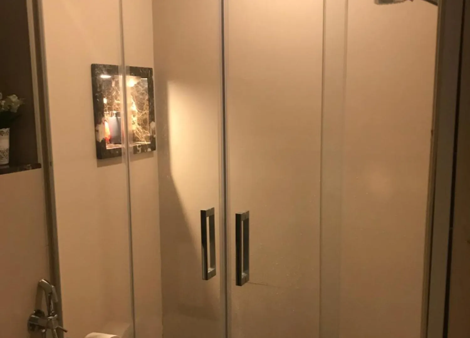 Privatunterkunft Ferienwohnung Malaga Habitacion En Apartamento Carlos Haya